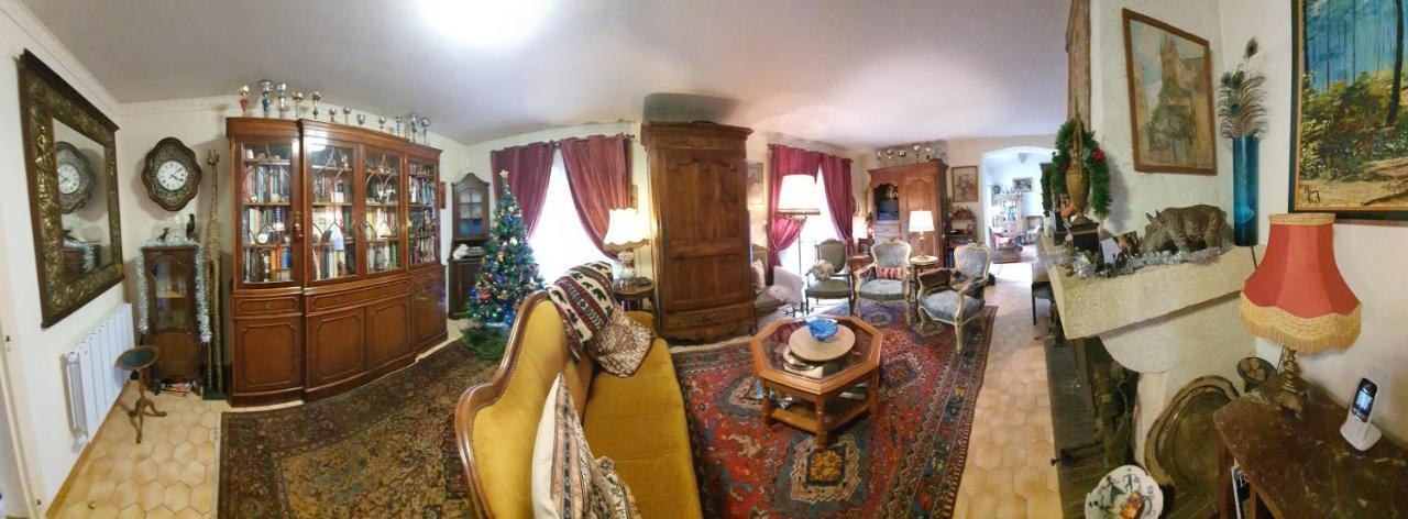 Bed & Breakfast Le Petit Manoir *